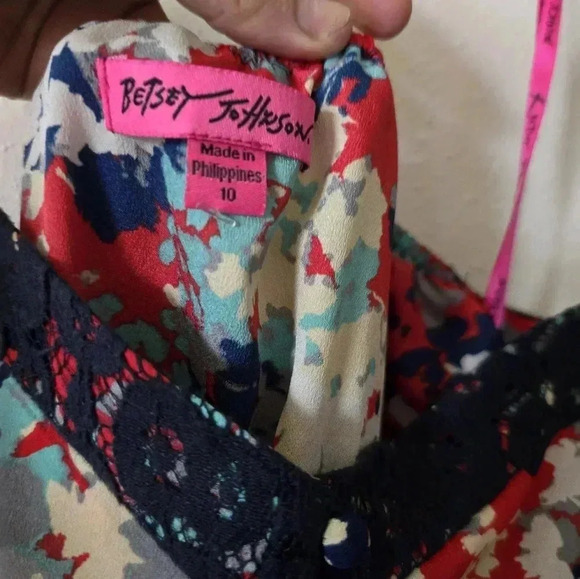 Betsy Johnson fitted cross back dress sz 10 - Picture 4 of 4